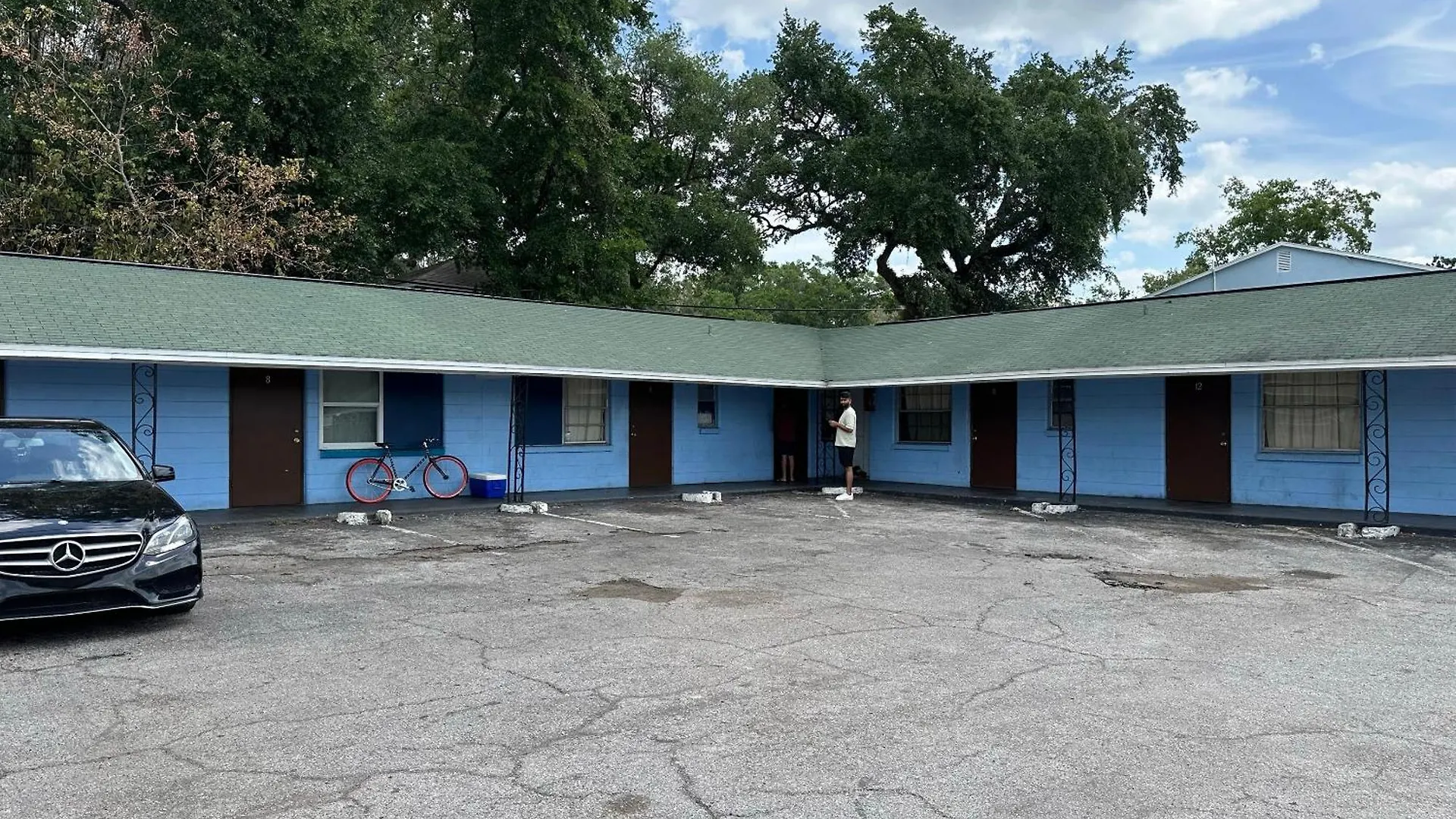 Antigua Motel By Oyo Tampa Us - 41