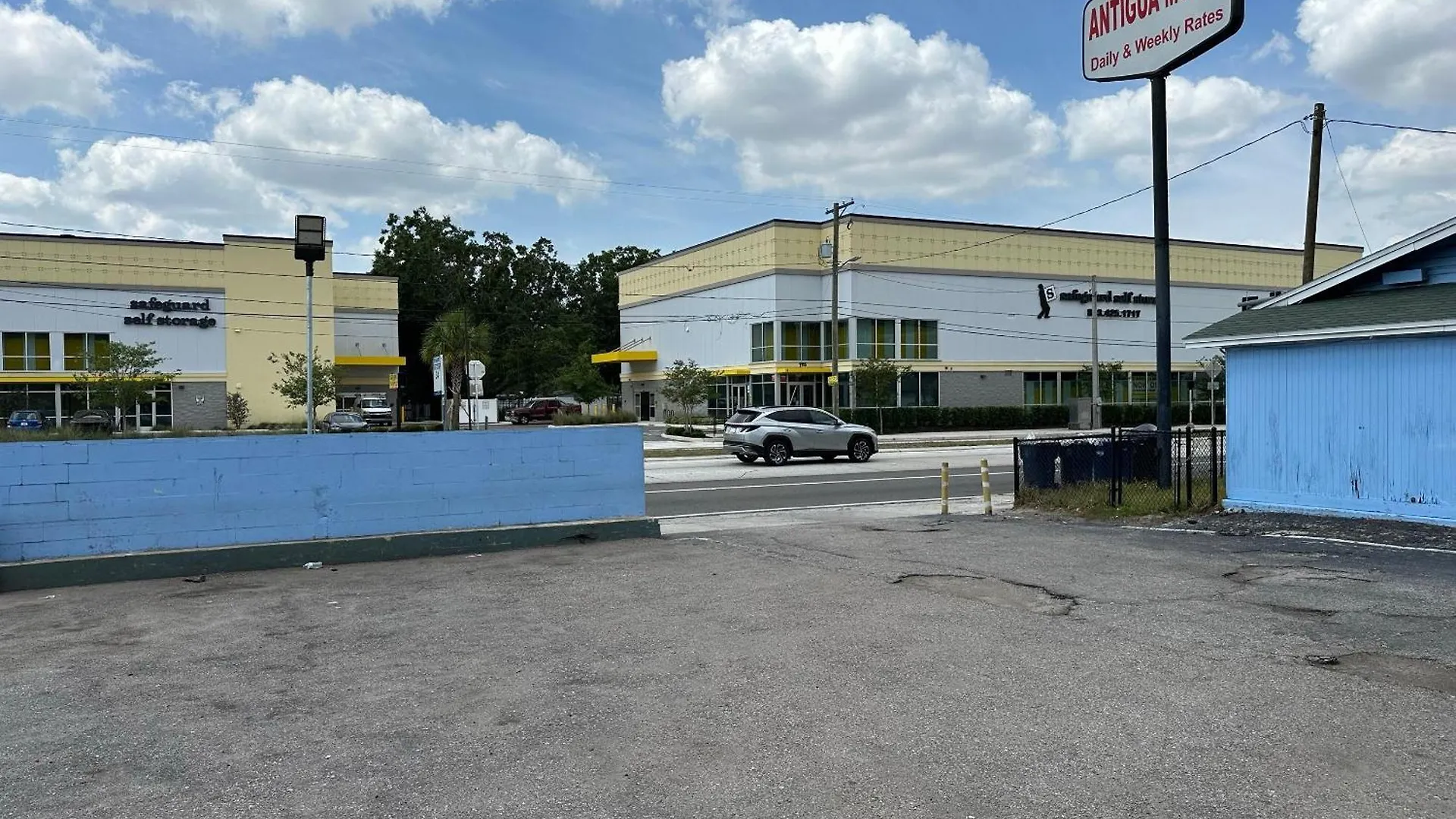 Antigua Motel By Oyo Tampa Us - 41