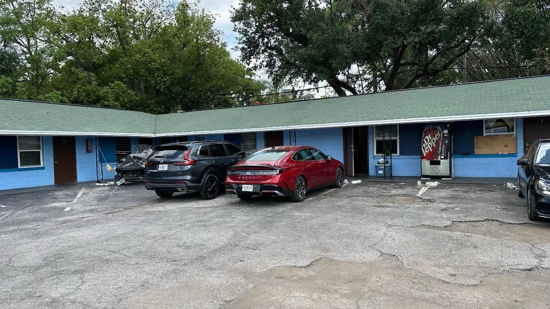 Antigua Motel By Oyo Tampa Us - 41