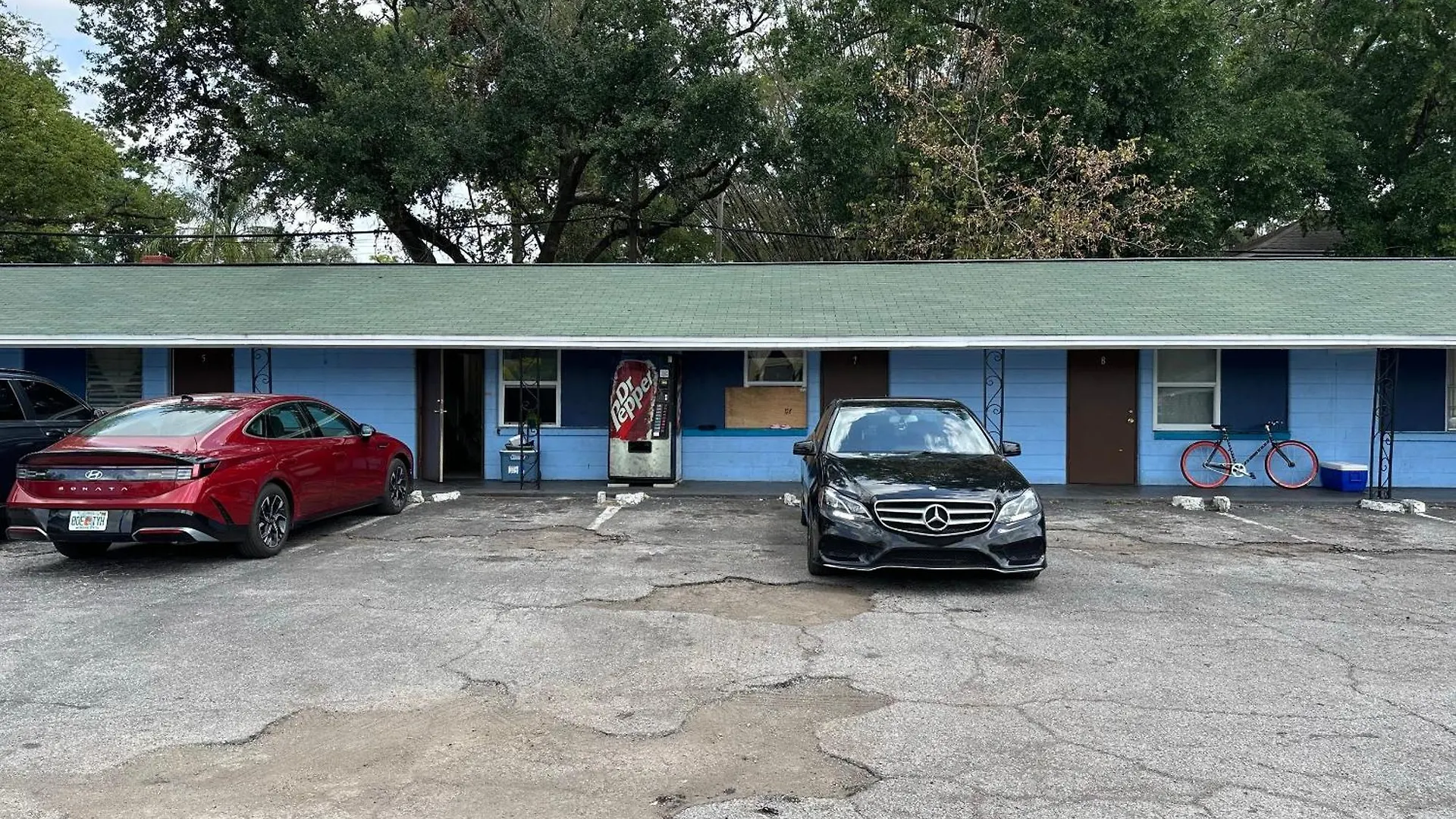 Antigua Motel By Oyo Tampa Us - 41